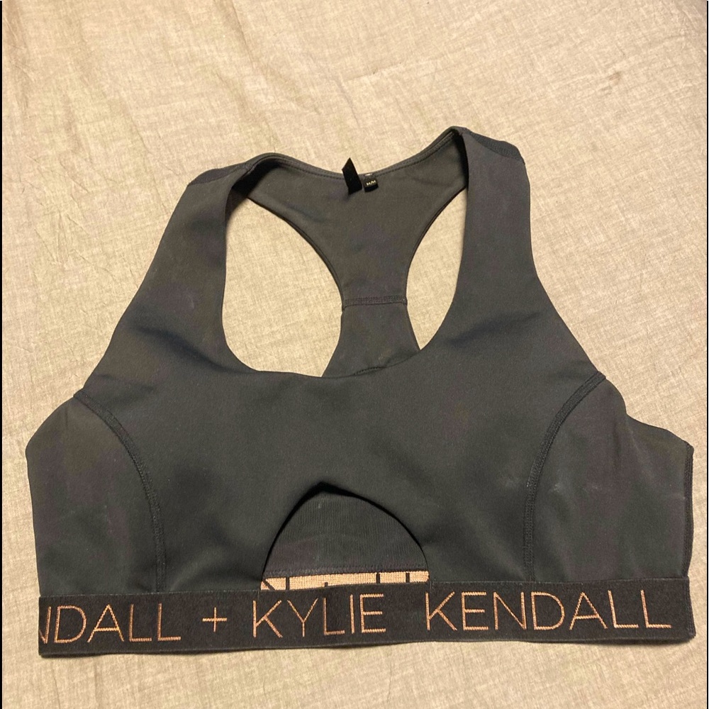 Sports bra